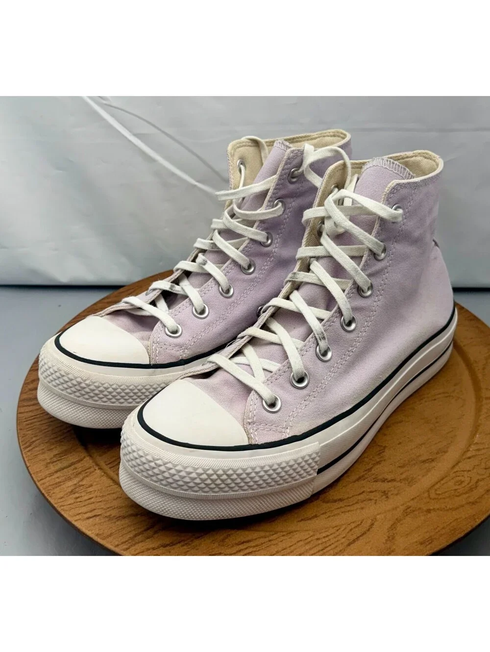 CONVERSE CHUCK TAYLOR ALL STAR HI PLATFORM SNEAKER PALE AMETHYST SIZE 9 AMAZING